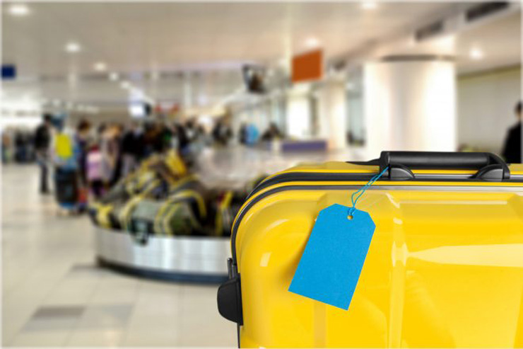 ترفند سارقان حرفه ای برای سرقت چمدان در فرودگاه ها + فیلم