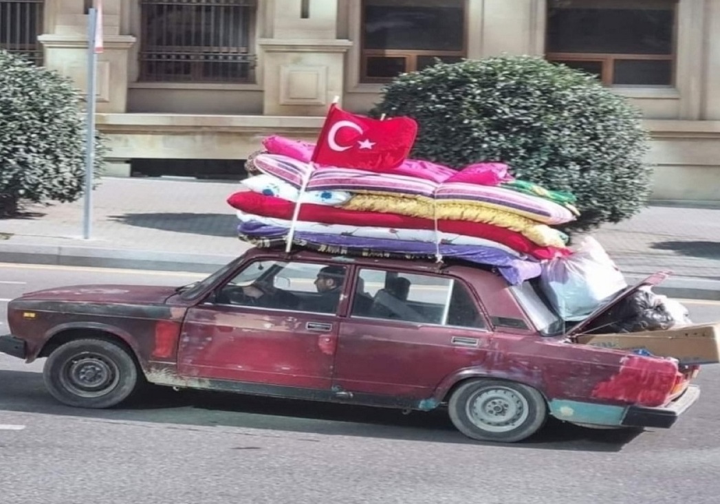 جوانی خیری  که در زلزله ترکیه خودروی صفر هدیه گرفت