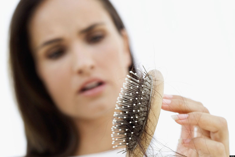 علت ریزش مو پس از ابتلا به کرونا چیست؟